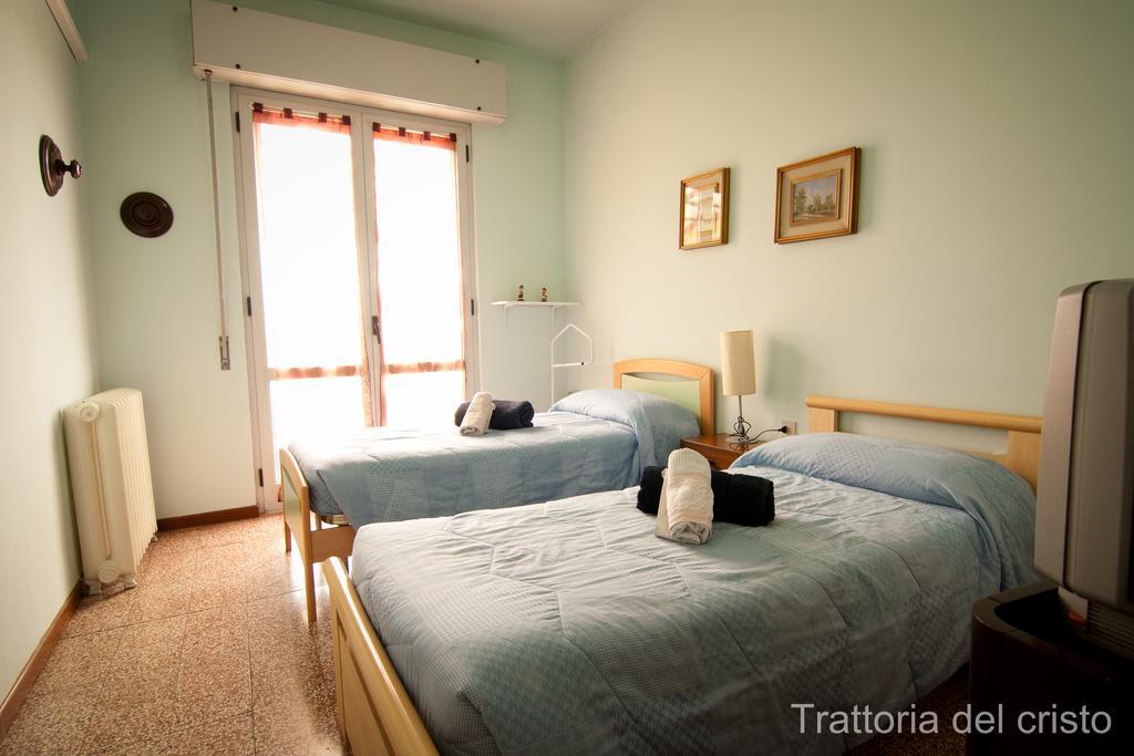 Affittacamere Trattoria Del Cristo Ospedaletto Lodigiano Bilik gambar
