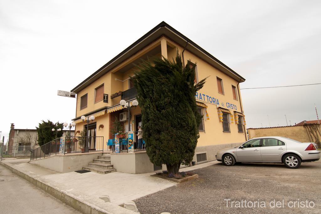 Affittacamere Trattoria Del Cristo Ospedaletto Lodigiano Luaran gambar
